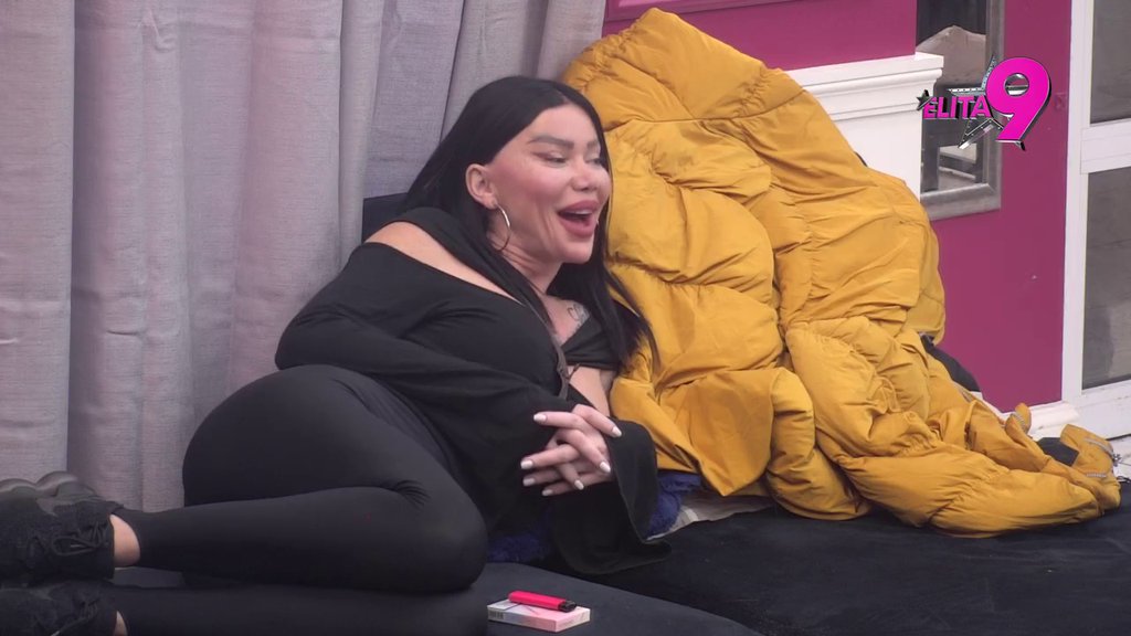 VANJA I JANJUŠ SU U VEZI: Odmah mu udarila zabrane, zbog Aneli Ahmić pale teške pretnje! (VIDEO)