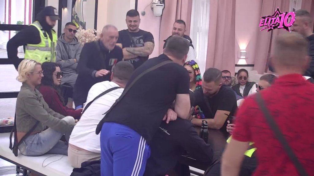 Marko Osmakčić prozvao Mahira i Cara, pa ih pozvao da odmere snage! Nakon što su odbili, evo ko mu je stao na crtu (VIDEO)