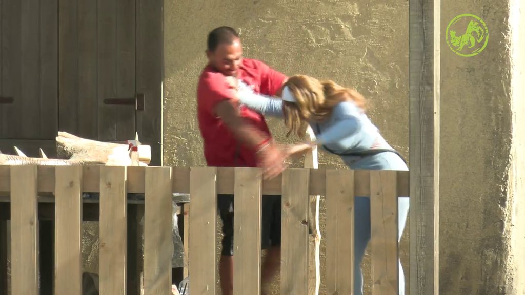 REŠIO DA IZ RIJALITIJA IZAĐE SA DEVOJKOM: Peca se bacio na ozbiljno muvanje Sneže Kušadasi - Ona se istopila (VIDEO)