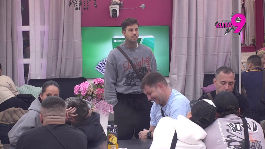 Biću mu žena, podariću mu još dve duše: Sara Stojanović nakon 20 dana veze priznala da je Sale Luk čovek njenog života! (VIDEO)