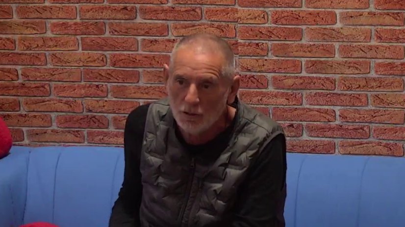 Razvezao jezik: Mića bez ustručavanja rešetao takmičarke Elite! (VIDEO)