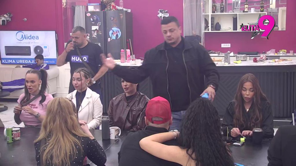 Prao si mi patike za 300 dinara, a sad si njegov kuvar! Maja ubacila u petu da rasturi prijateljstvo Asmina i Terze, a za Sofiju sačuvala posebna poniženja! (VIDEO)