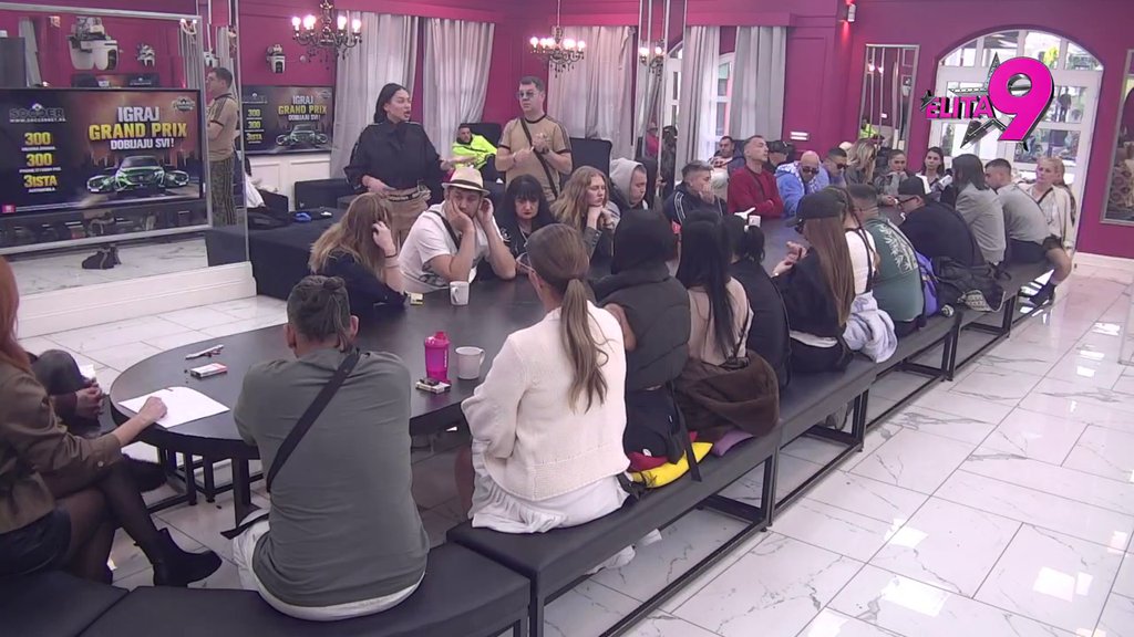 NIJE MU USPELO: Ivan pokušao da posvađa Neria i Maju, pa ga ona vratila na FABRIČKA PODEŠAVANJA! (VIDEO)