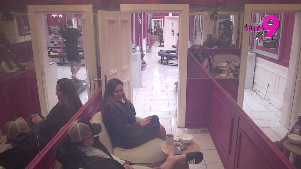 Nešto joj je cepao ispod jorgana: Skandal trese Elitu, Kačavenda i Terza otkrili šta se dešavalo između Bebice i Teodore (VIDEO)