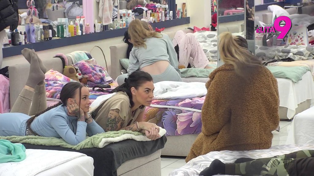 Uvalio bi me Filipu, da se s njim izbalmiram! Aneli provalila Asminov plan, smatra da je ovako hteo da joj naškodi! (VIDEO)