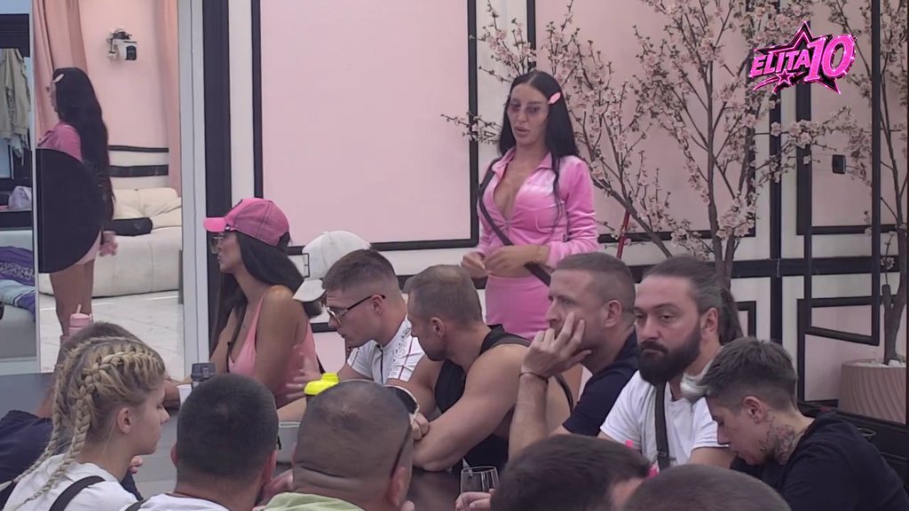 Ovo je zatišje pred buru: Mahir misli da između Cara i Janjuša ključa, Filip zaurlao zbog Aneli: Ustaje ona i mlati, a zna da mi to smeta (VIDEO)