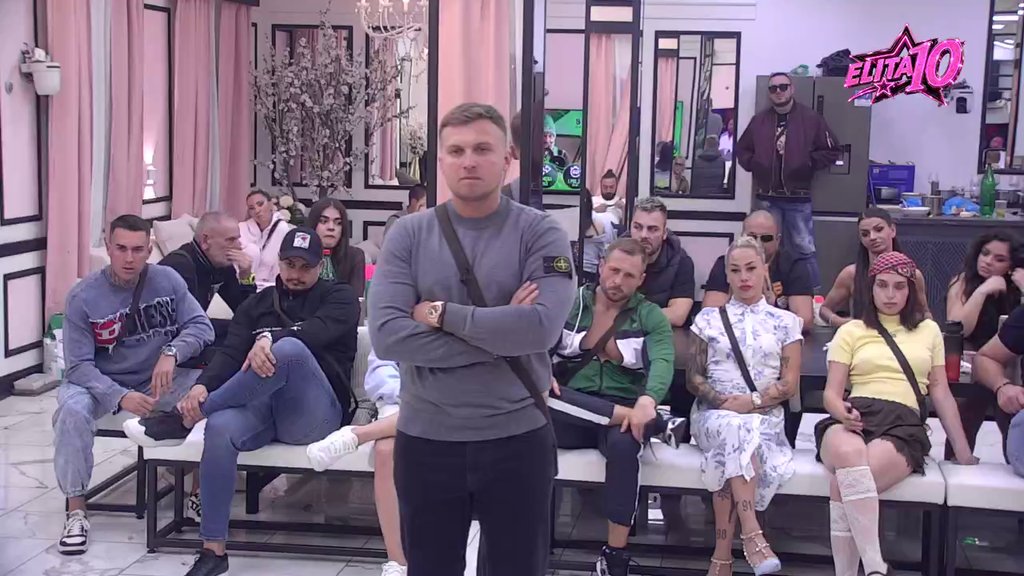 Ušao je s punim rezervoarom, ali brzo se prazni: Karić siguran da će ove sezone gledati Carov sunovrat, lete otrovne strelice! (VIDEO)