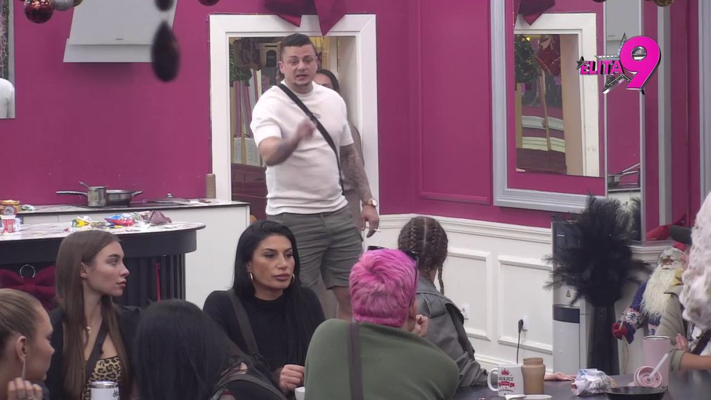 Dve muve jednim udarcem: Sofija namagarčila Terzu za sve pare! Preko Milana mu servirala osvetu i odjavila ga, on doživeo nervni slom! (VIDEO)