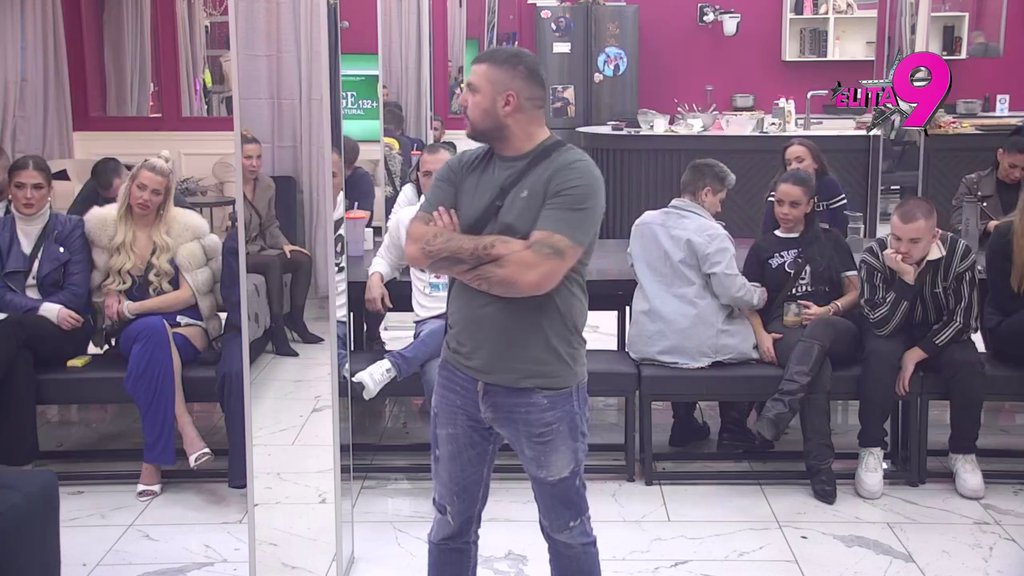 ZATRAŽIĆU OD SUDSKOG VEŠTAKA DA...: Asmin preduzima RADIKALNE MERE kako bi se borio za starateljstvom nad Norom, Aneli udarila niže nego ikad i uputila SKANDALOZNE epitete na račun njegovog oca! (VIDEO)