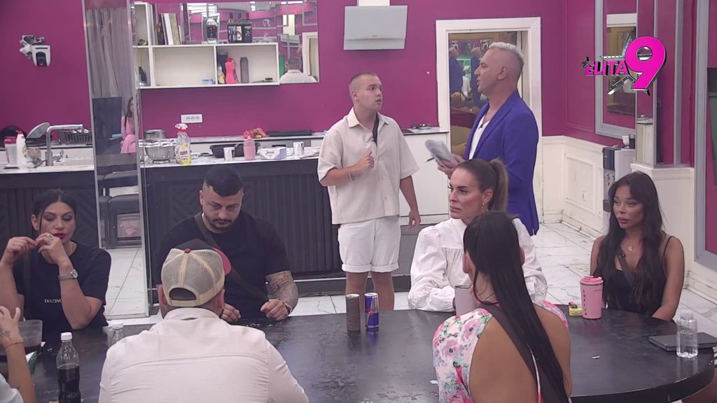 Direktno u centar! Luka dobio brutalno pitanje o Anitinoj aferi Bajadera, i intimnim odnosima sa Đukićem: Neću gledati te snimke (VIDEO)