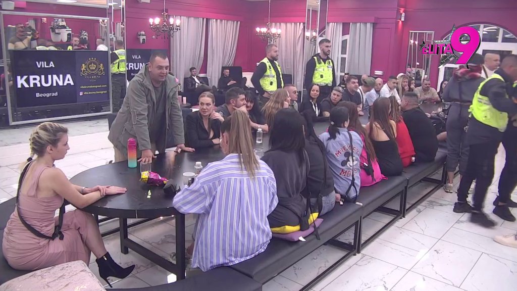 MARATONSKA RASPRAVA: Janjuš se ne zaistavlja, Ivan mu upalio crvenu lampicu, verbalni okršaj dosegao vrhunac! (VIDEO)