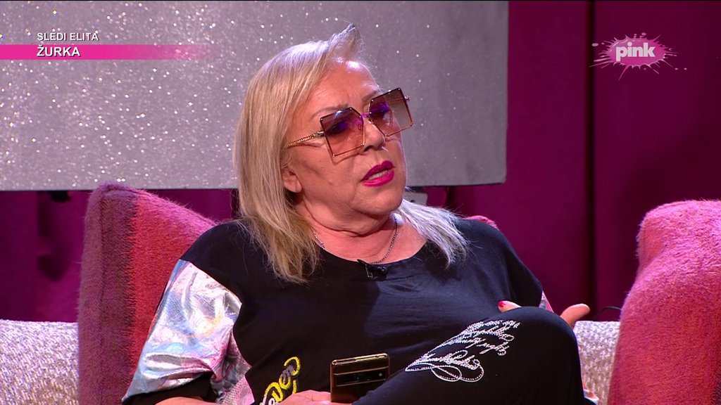 NADOBUDNA JE, GLEDA ME S VISINE! Zorica Marković urnisala Brenu i Snežanu Đurišić: Ta njena ukočenost...