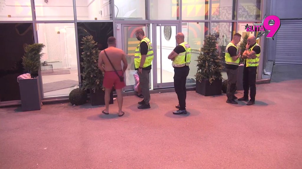 SROZALA SI ME, PREMA TEBI SAM BIO ISKREN: Asmin ne želi ni da čuje više za Maju, poručio da je deo njegove prošlosti kao Aneli i Stanija! (VIDEO)