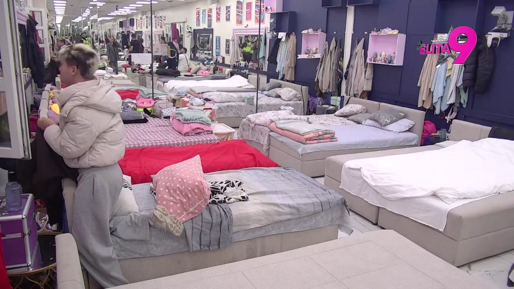 RAT SE NE SMIRIJE: Uroš nastavio sa provokacijama, rešen da dovede Minu do ludila (VIDEO)