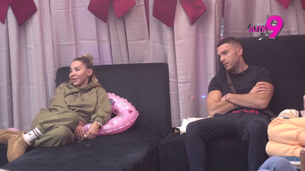 Svaka bi bila sa njim, ON JE PRELEP! Aneli i Anđelo sve prisniji, Ranković otkrio: Rekao sam joj da stane DA NE PREĐEMO GRANICU! (VIDEO)