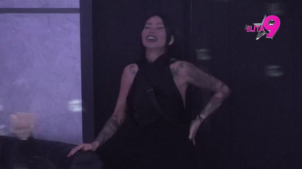 Nisam nikome posvetio pesmu, ali... Janjuš emotivnim stihovima dirnuo Vanju u srce, njegova bivša im pružila podršku! (VIDEO)