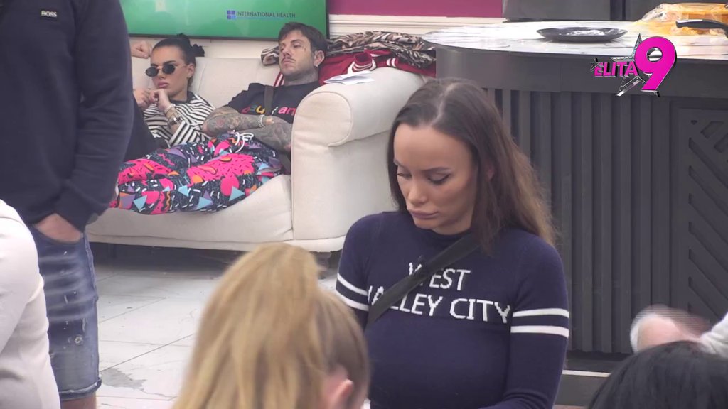 NEMAŠ IZLAZA, PA GLEDAŠ DA SE BRŽE-BOLJE VRATIŠ NJEGA! Luka urnisao Teodoru, Bebica preuzeo celu njenu krivicu na sebe! (VIDEO)