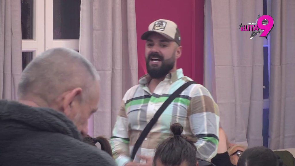 Da nisam ispala nezahvalna prema njemu, ispala bih prema sebi: Teodora ne prihvata kritiku gledaoca! (VIDEO)