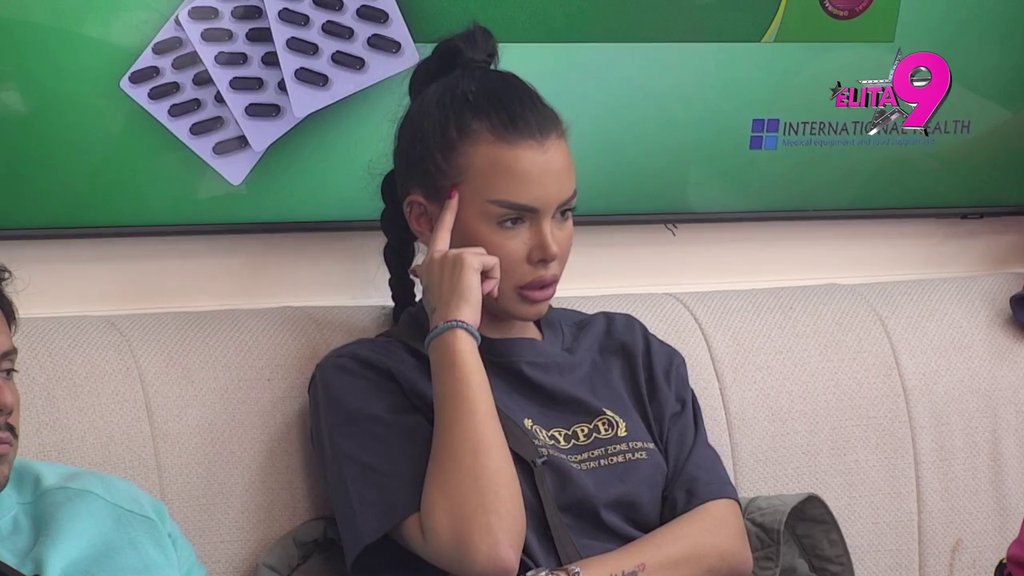 Na stubu srama: Matora zgazila poslednje mrvice Anitinog dostojanstva, Anđelo dolio ulje na vatru (VIDEO)