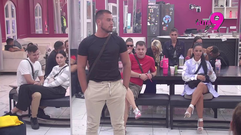 Šok: Viktor dao mami zeleno svetalo da tuži Minu Vrbaški! (VIDEO)