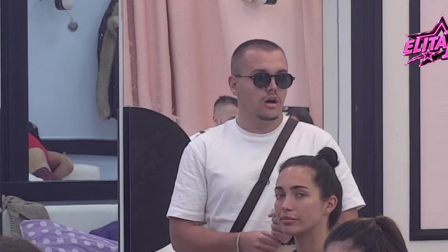 Anđela celu kuću podsetila na ono što je Aneli radila Đukiću: Poigrala se sa njegovim osećanjima (VIDEO)