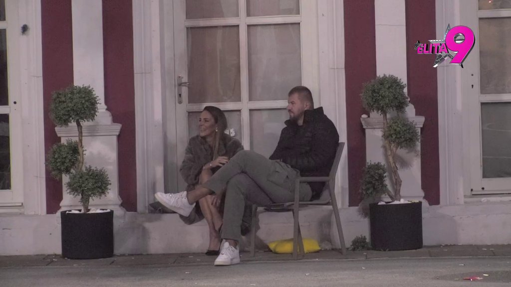 Pala od smeha! Kačavenda prepričala Janjušu razgovor s Mikijem, pa se zacerekala (VIDEO)