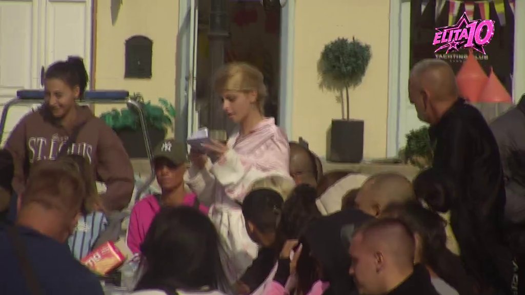 Praštala je više puta: Mateja pecnuo Anđelu preko Gastoza, ona skočila kao oparena: To nije istina, imaš pik na njega (VIDEO)