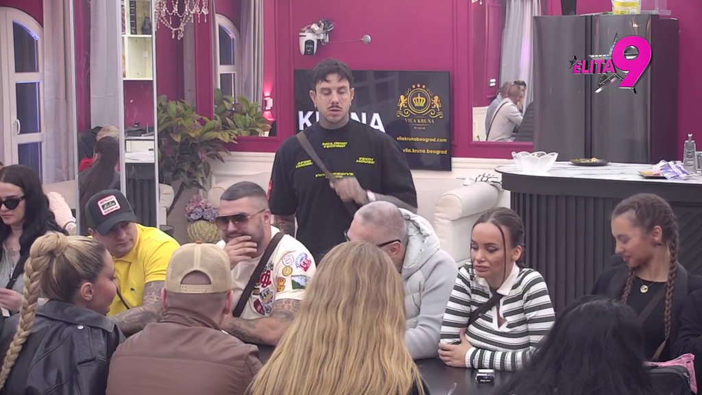 Asmin i Filip oči u oči: Đukić mu žestoko zamerio ponižavanje Anite, uspeli da zakopaju ratne sekire (VIDEO)