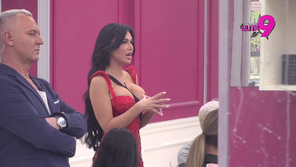 Pukli ga kompleksi kao nikad: Stanija proglasila Alibabu bauštelcem, on zarežao na sav glas za nju! (VIDEO)