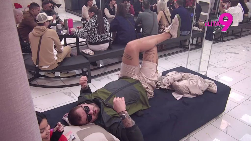 Ti si pi*ka, posle mene... Maja izgorela, pa ušla u konflikt sa Janjušem: Sada kada si slobodan... (VIDEO)