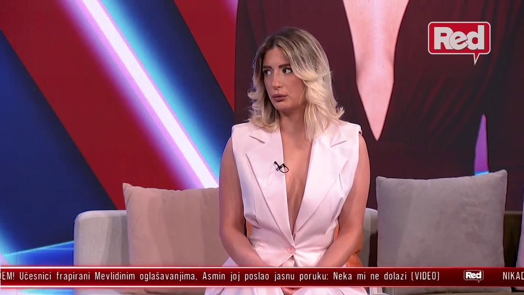 ŽELI DA BUDE POPUT MENSURA: Bivša učesnica 'Elite 9' zarežala na Viktora Gagića, smatra da je izmanipulisao Minu: ON JE PERFIDAN, MALI GAD! (VIDEO)