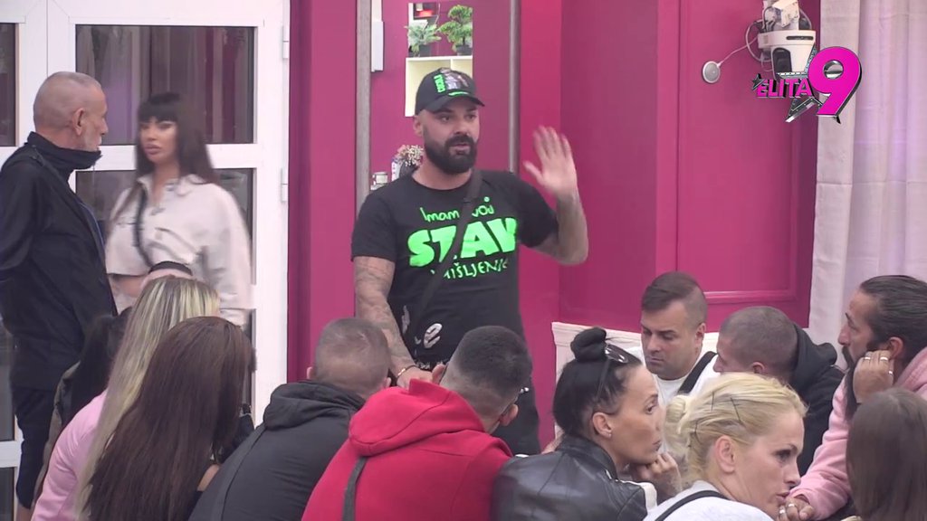 Sita je rekla Nikici da... Asmin progovorio o RAZVODU Ahmićke i njenog muža, a onda je Anđelo MATIRAO Lukine pokušaje da opere Aneli: Na svako zašto, ti si imao ZATO! (VIDEO)