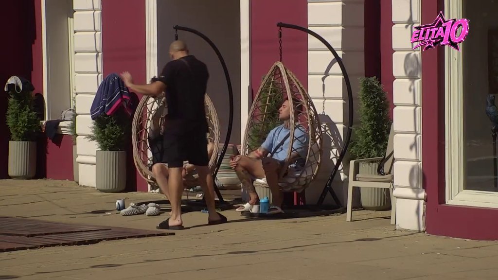 TREBA MI TITL: Stojin sin pokušao da razgovara sa Mićom, pa odustao od svega (VIDEO)