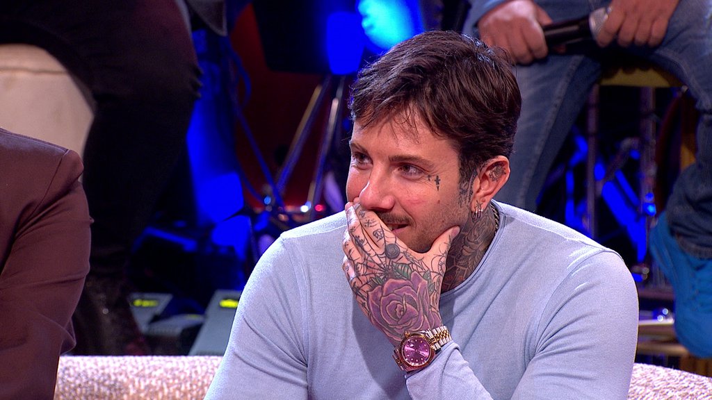 BILA SAM PRVA I ZAJ*BALA SE Filip Đukić konačno Boginji u lice priznao zbog čega još uvek nisu u vezi (VIDEO)