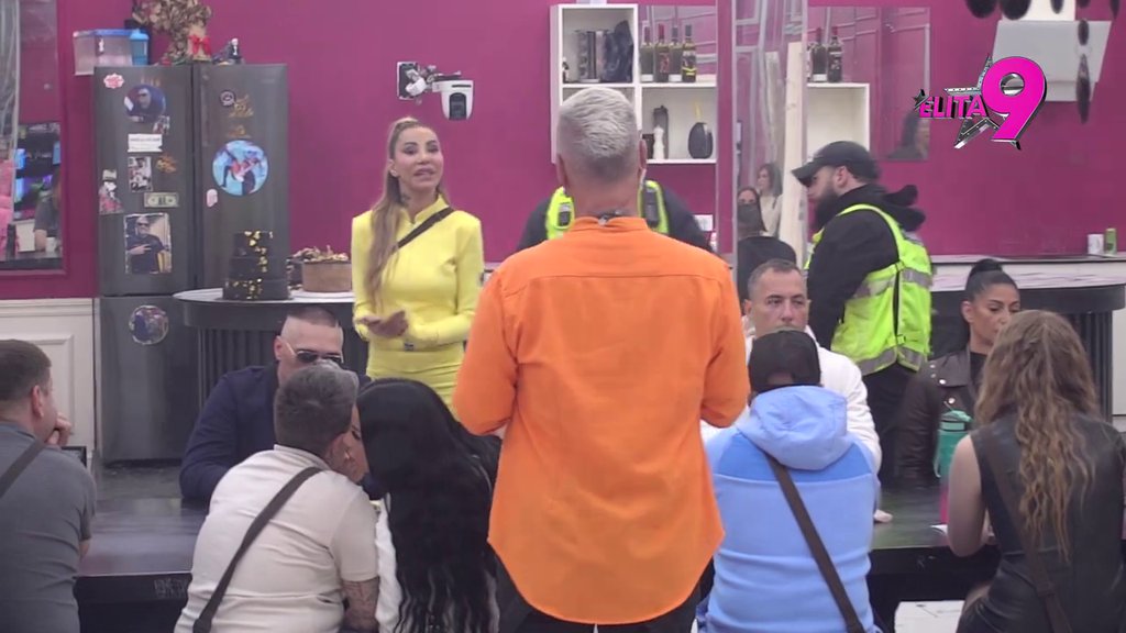 REKAO SI DA TE NE ZANIMAJU NI A, NI N: Stanija otkrila šta je Asmin pričao Maji, Aneli ga vratila na fabrčka, pa ponizila Maju ona poručila: Mene tuđa deca ne zanimaju (VIDEO)