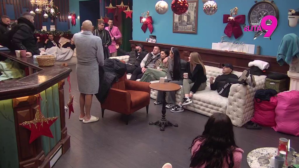 Ori se pab! Mića raskrinkao flert Anite i Luke, Đukić je odjavio: Izlazim iz bilo kakve kombinacije i odnosa sa njom (VIDEO)