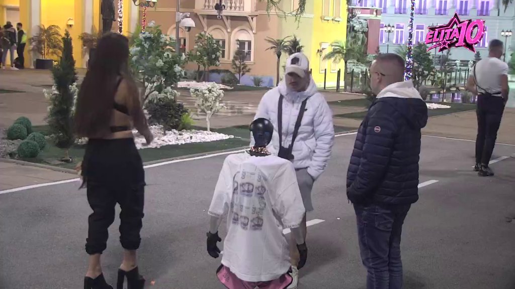 Usledila prava drama! Dača pokušao da se izjada Toši o sukobu sa Aneli i Carem, pa mu Janjuš i Ivan prekinuli misiju (VIDEO)