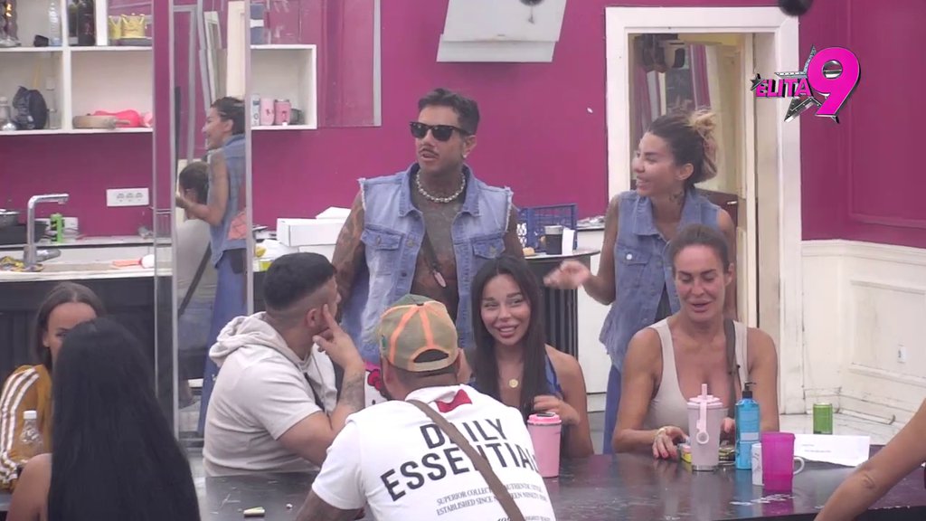 Ona mene spopada, a ja sam se ohladio: Bora razočaran u Anastasiju, zbog ovoga je rešio da je precrta! (VIDEO)