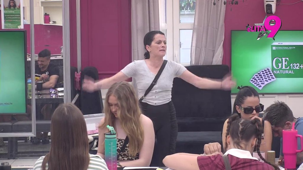 DRŽI GA U ŠACI! Jovana otkrila kakve informacije ima o Luki, ne piše mu se dobro? (VIDEO)