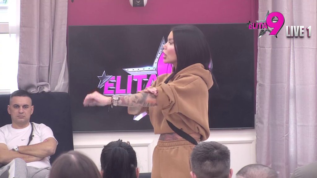 SPREMNA DA DRUGARICI ZABIJE NOŽ U LEĐA?! Vanja ostavila prostor da jednog dana uđe u emotivan odnos sa Janjušem, Kačavenda dala svoj sud o tome: ISPADA DA SE SA NAS DVE POIGRAVAJU... (VIDEO)