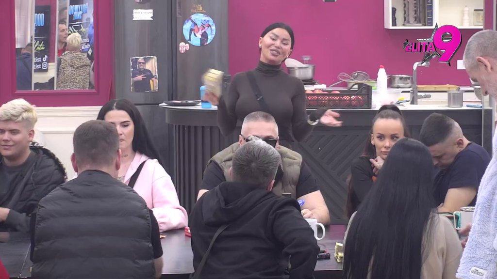 Mislim da te je sramota što imaš dete sa njom! Vanja Živić udarila najniže Aneli, Asmin je podržao u svemu! (VIDEO)