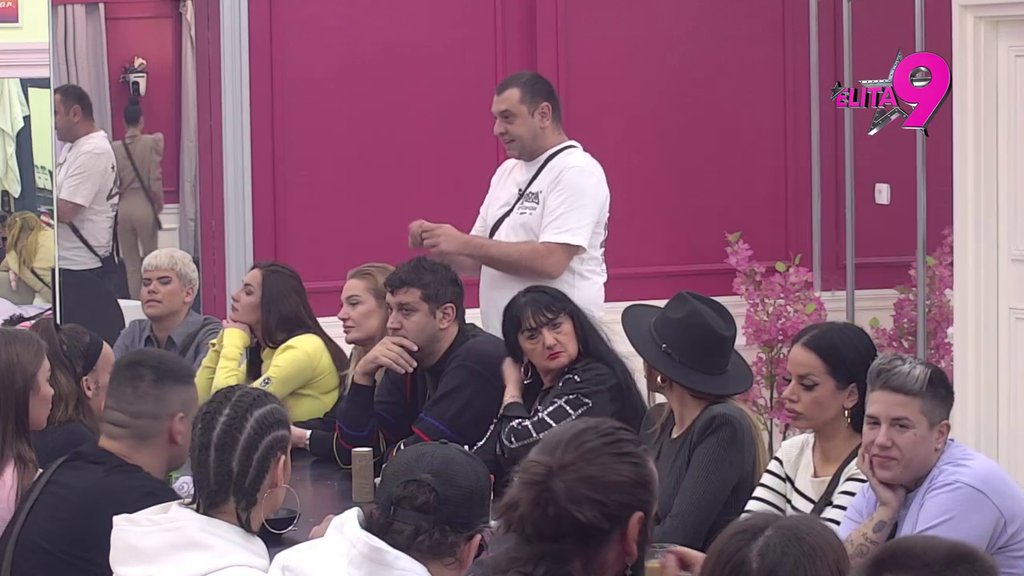 Smiri se, pašćeš brzo, ja ti kažem: Aneli saterana u ćošak, Zorica i Ilija potvrdili Lukinu priču, ona optužila pevačicu da je PREVRTLJIVA (VIDEO)