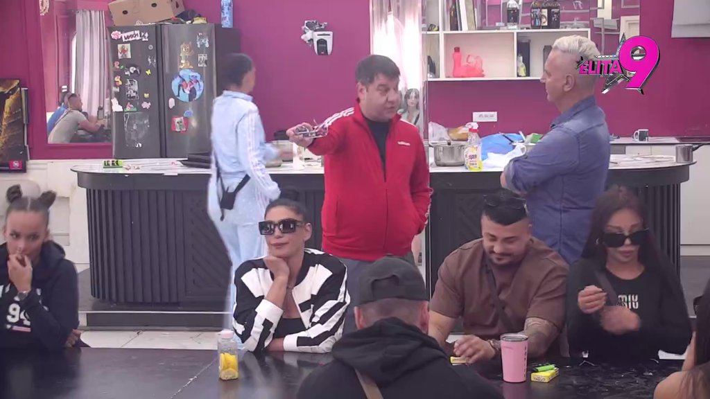 Novi rusvaj trese Elitu: Svi hoće da posvađaju Daču i Staniju, ona se ogradila od njega! Mića jedva dočekao da ga proglasi KMETOM! (VIDEO)