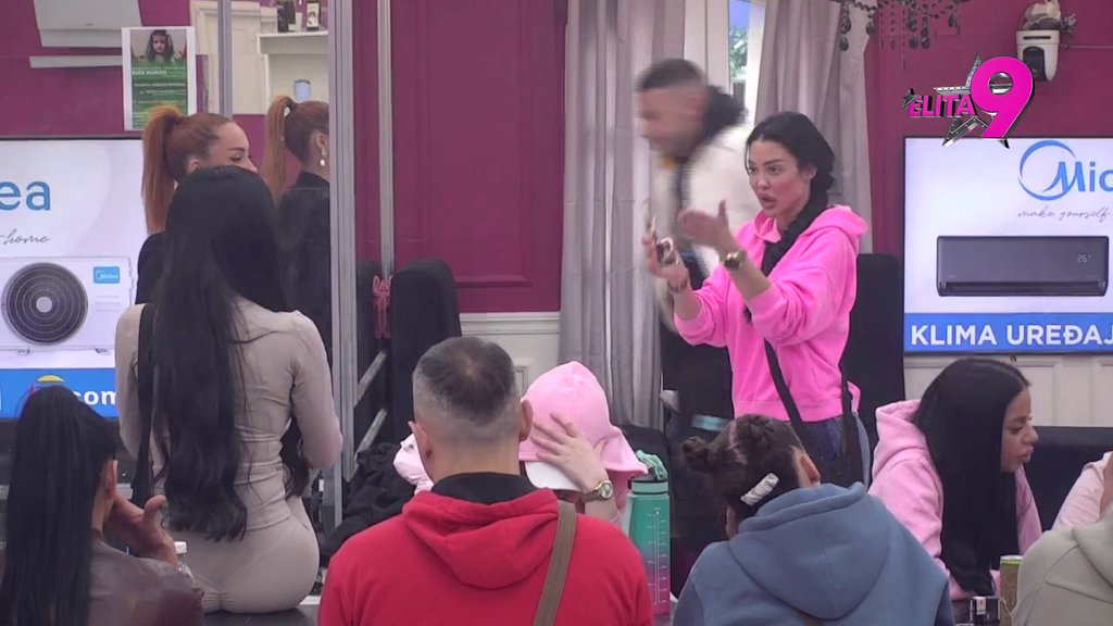 POKUŠAVA DA JE UPECA NA TO: Stanija tvrdi da Asmin ima ŠABLON po kom funkcioniše sa ženama: RADI SA NJOM ISTO KAO SA MNOM! (VIDEO)