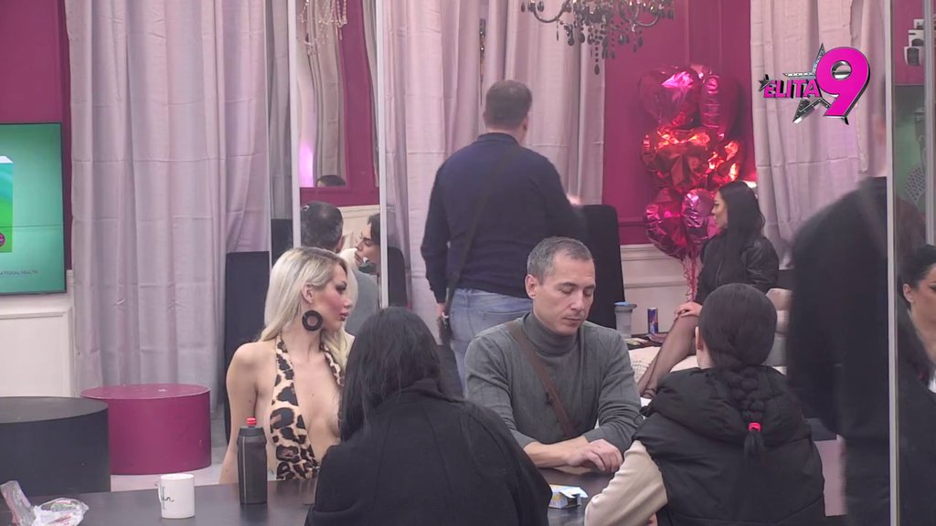 HAOS: Ivanu prekipelo zbog šlagera o prijateljstvu Maje i Anđela, nastao karambol u Beloj kući! (VIDEO)