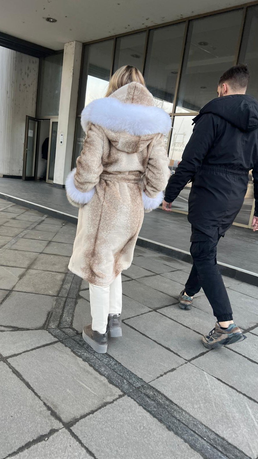 Maja i Aneli izašle na suđenje! Marinkovićeva podnela 10 tužbi protiv cimerke iz Elite, u sudnici provele skoro DVA SATA! (PAPARACO)