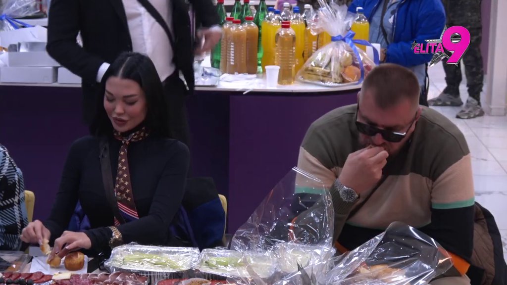 KAO STARIJI BRAČNI PAR! Prcko i Žaklina ponovo u elementu, Janjuš nagradio Maju poljupcem! (VIDEO)