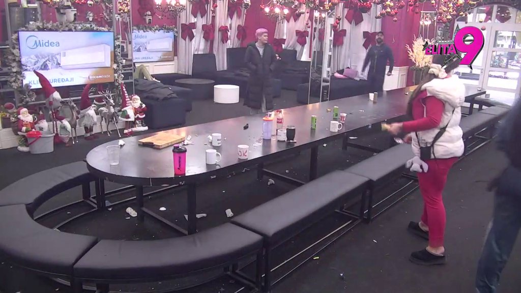 SMRADE JEDAN: Miljana ušla u žestok verbalni okršaj sa Lukom, leti perje na sve strane! (VIDEO)