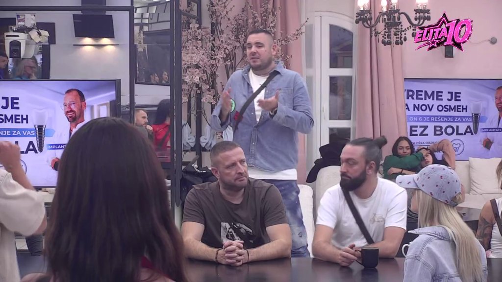 Stefan Karić dobio laskavu titulu: Čak se i Anđela složila da ova etiketa stoji na njegovim leđima! (VIDEO)