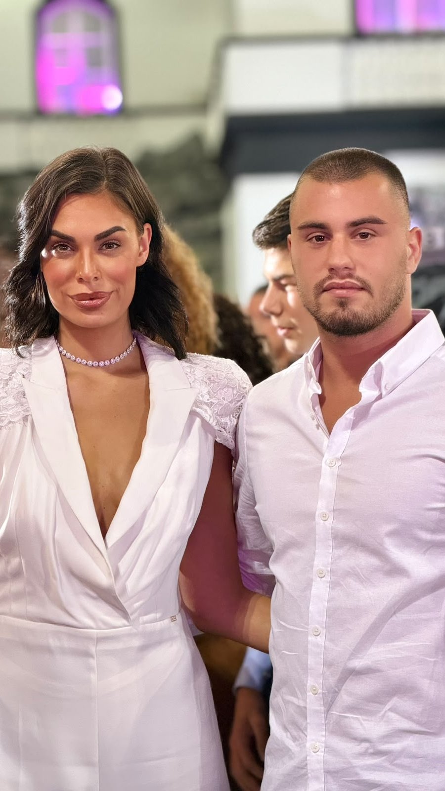 Viktor i Mina iznenadili sve: Zbog ovog njegovog poteza svi misle da je PALA PROSIDBA! (FOTO)